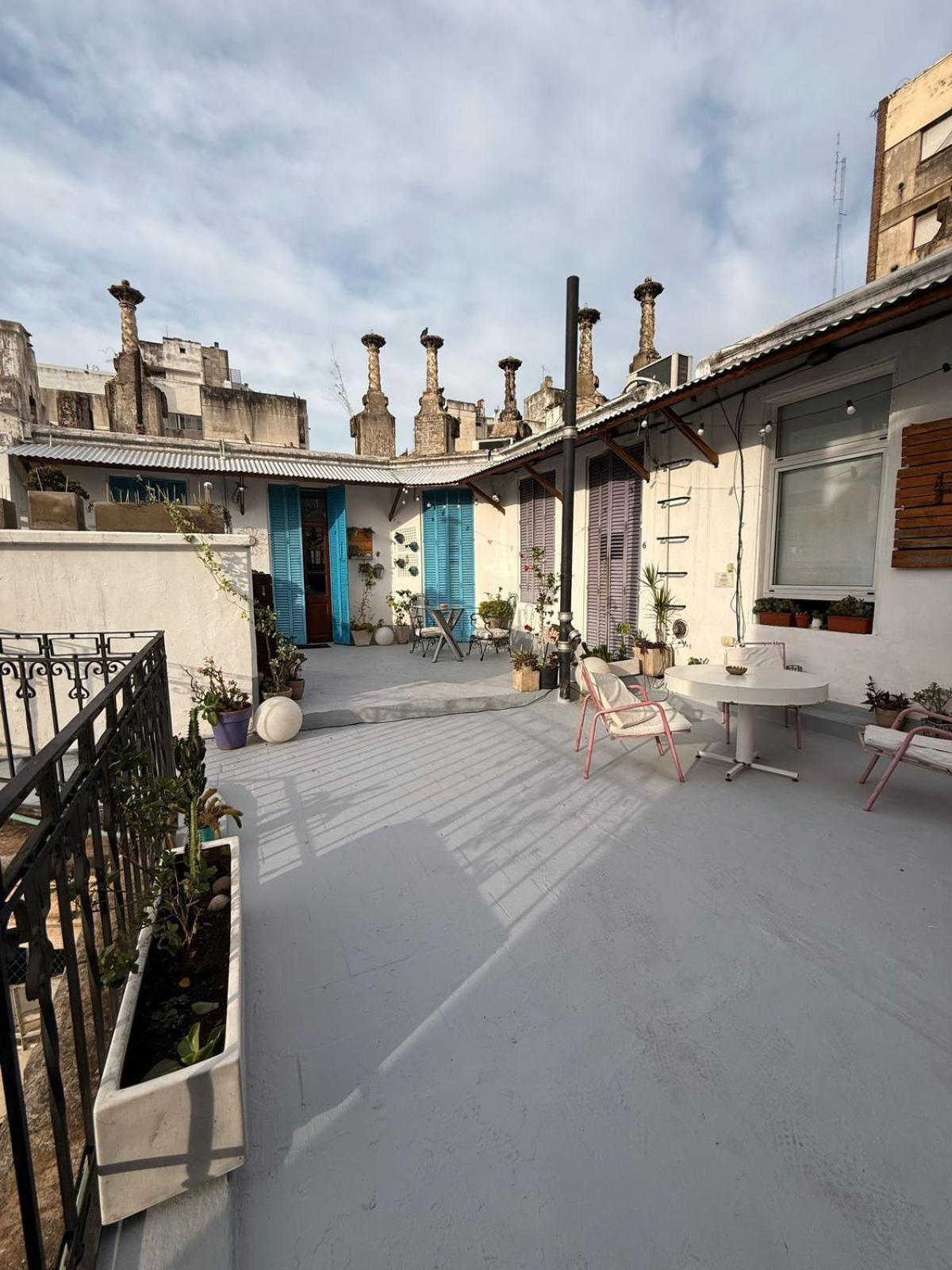 High Hostel Росарио Экстерьер фото